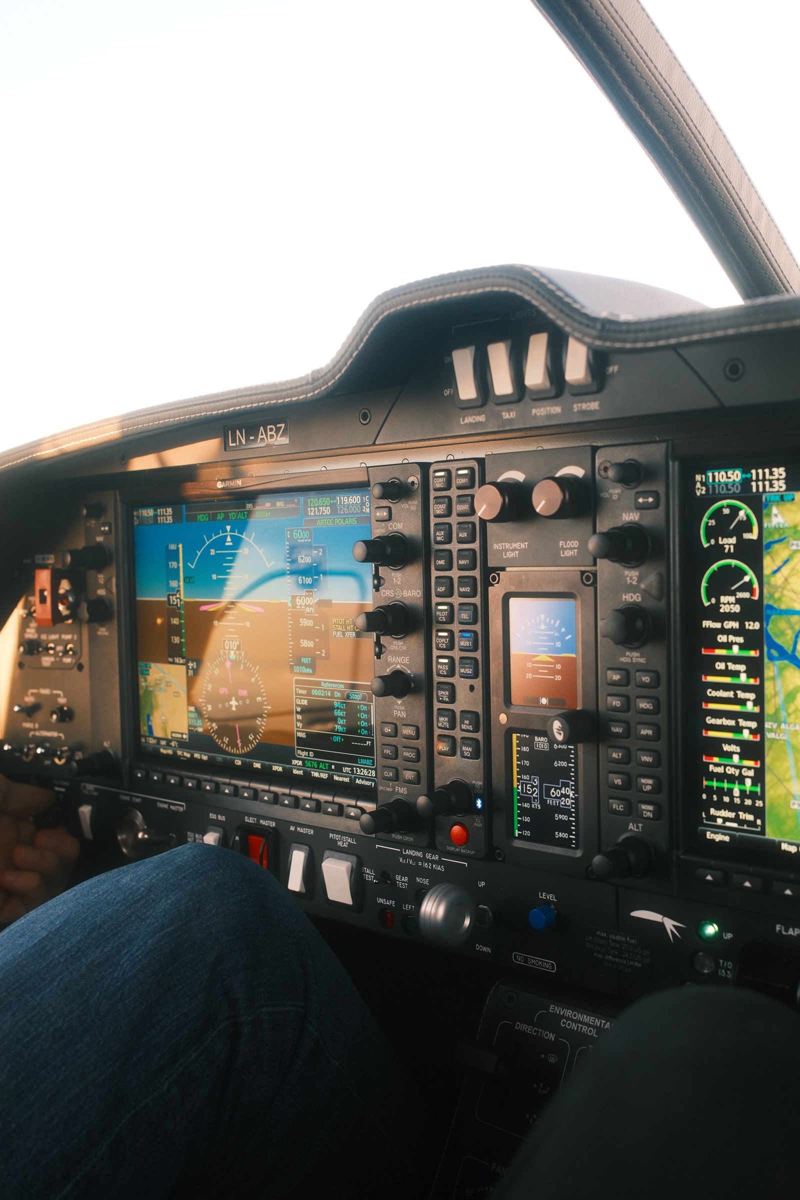 2022 Diamond DA50 RG - Interior