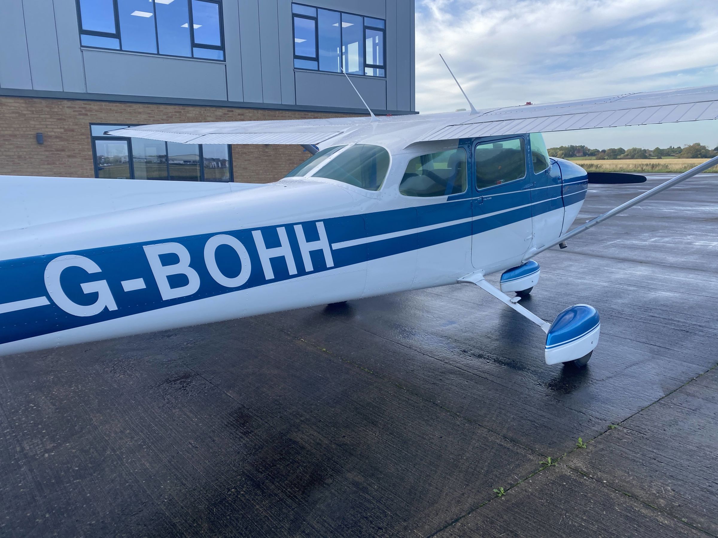 1980 Cessna 172N - Exterior