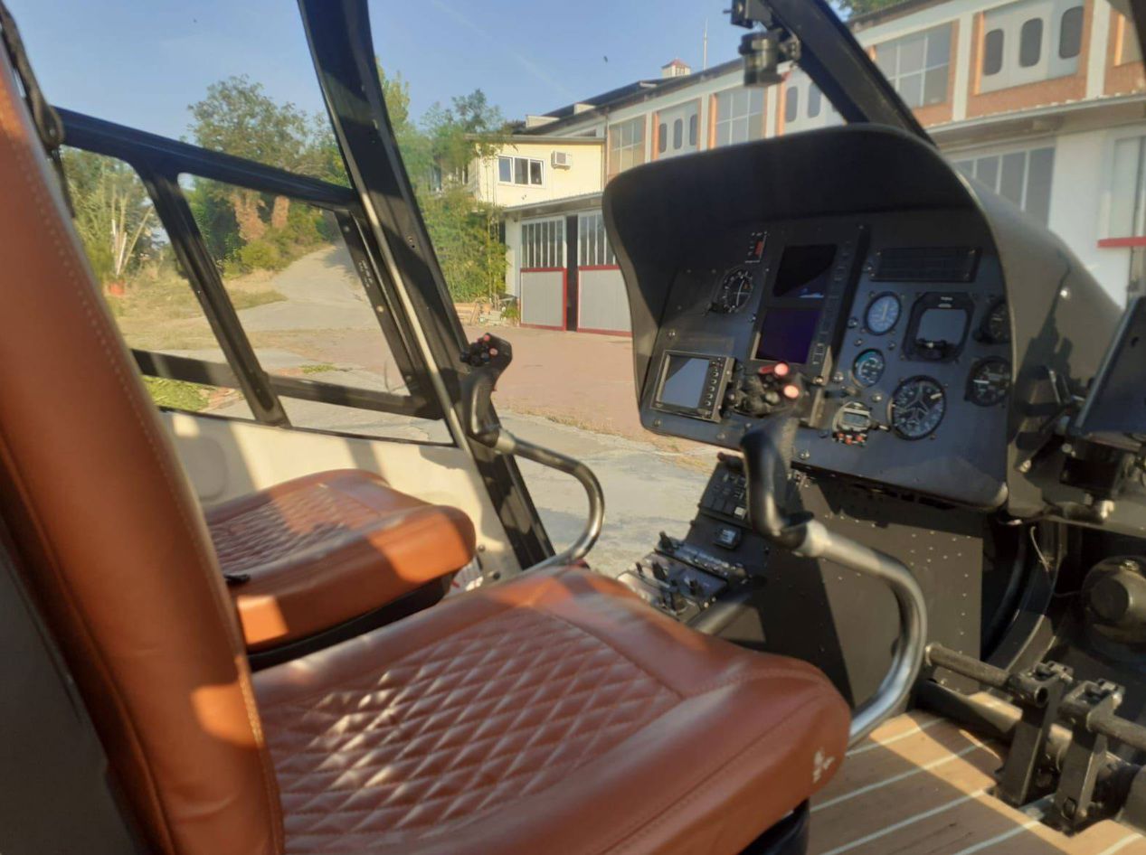 2000 Eurocopter EC120B - Interior