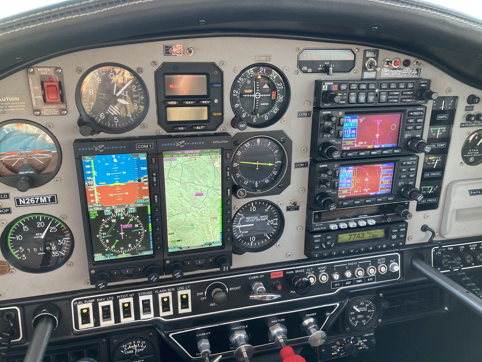 1974 Grumman American AA-5 Tiger B - Interior