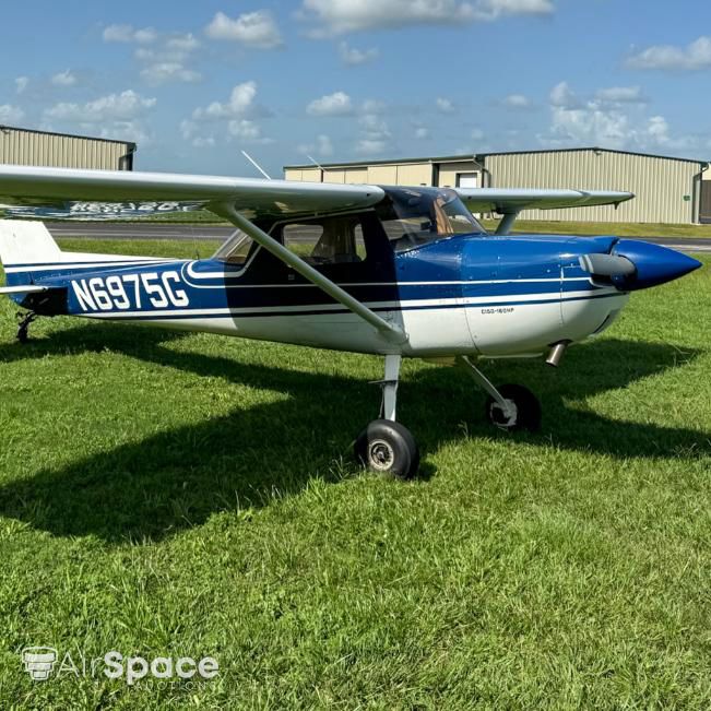 1971 Cessna 150L - Exterior