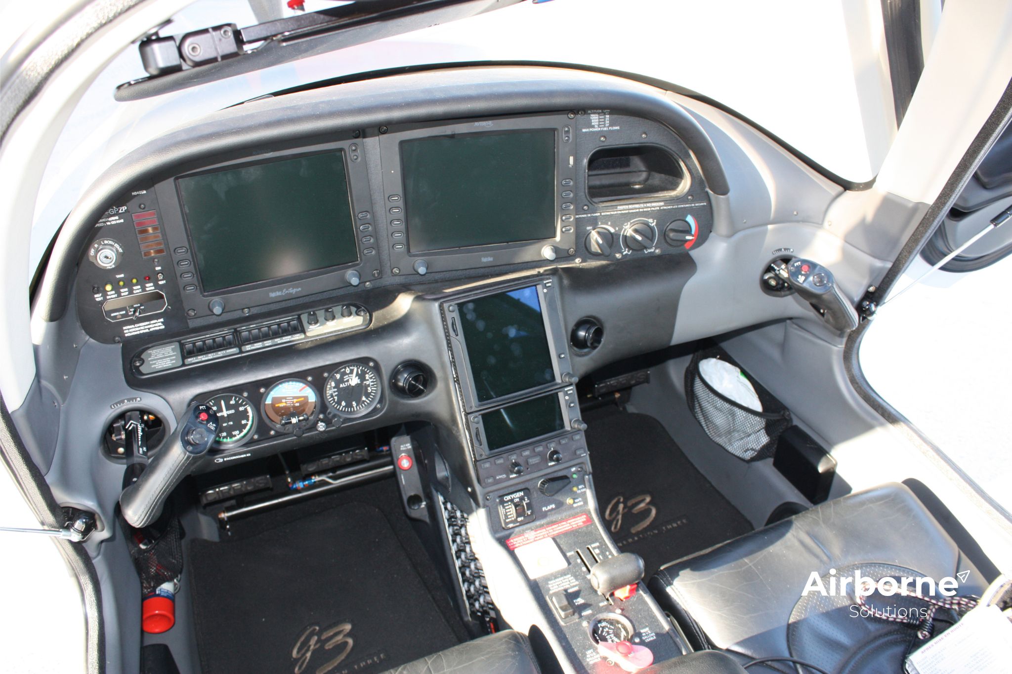 2007 Cirrus SR22 G3 GTSx - Interior