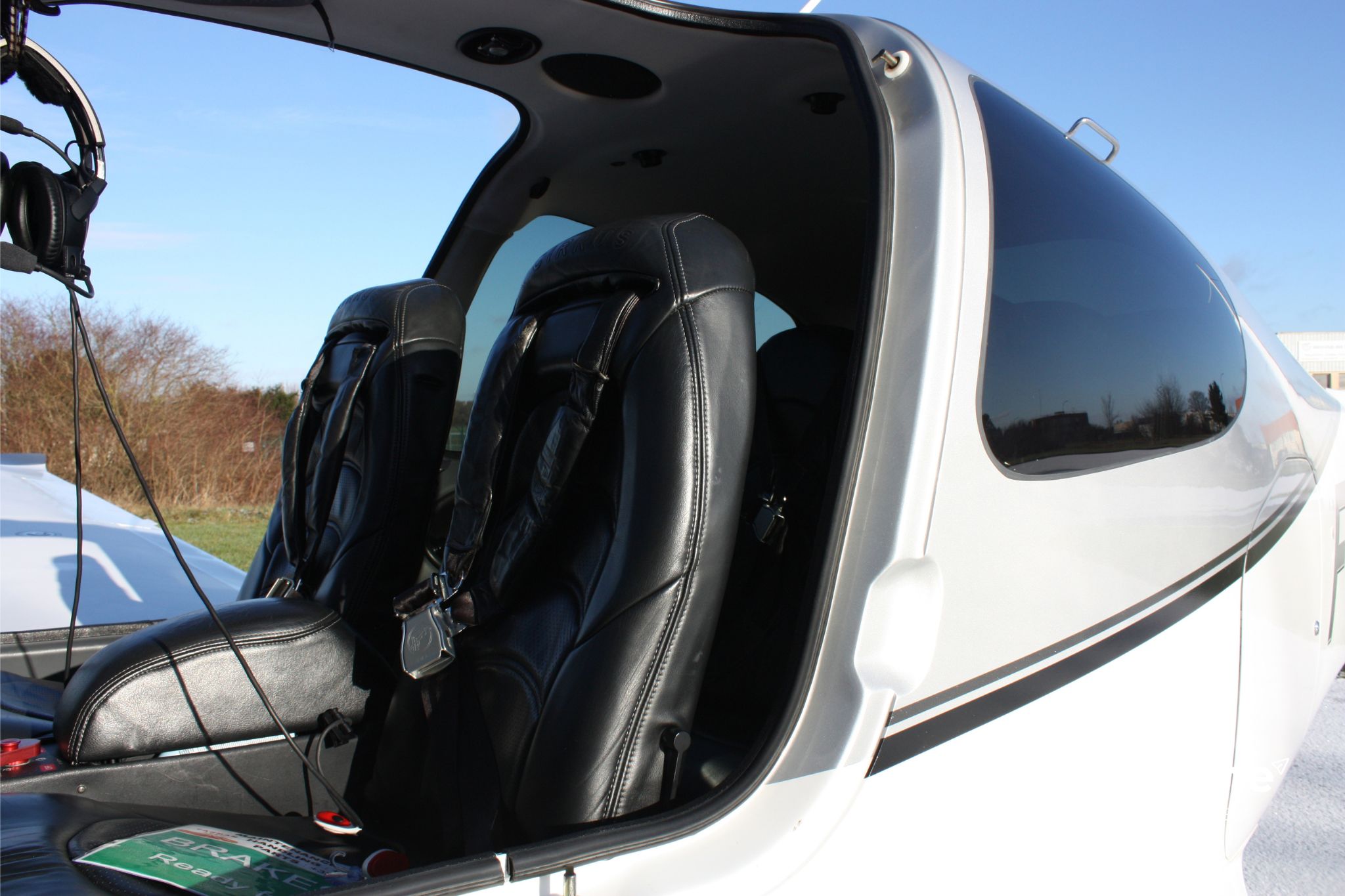 2007 Cirrus SR22 G3 GTSx - Interior