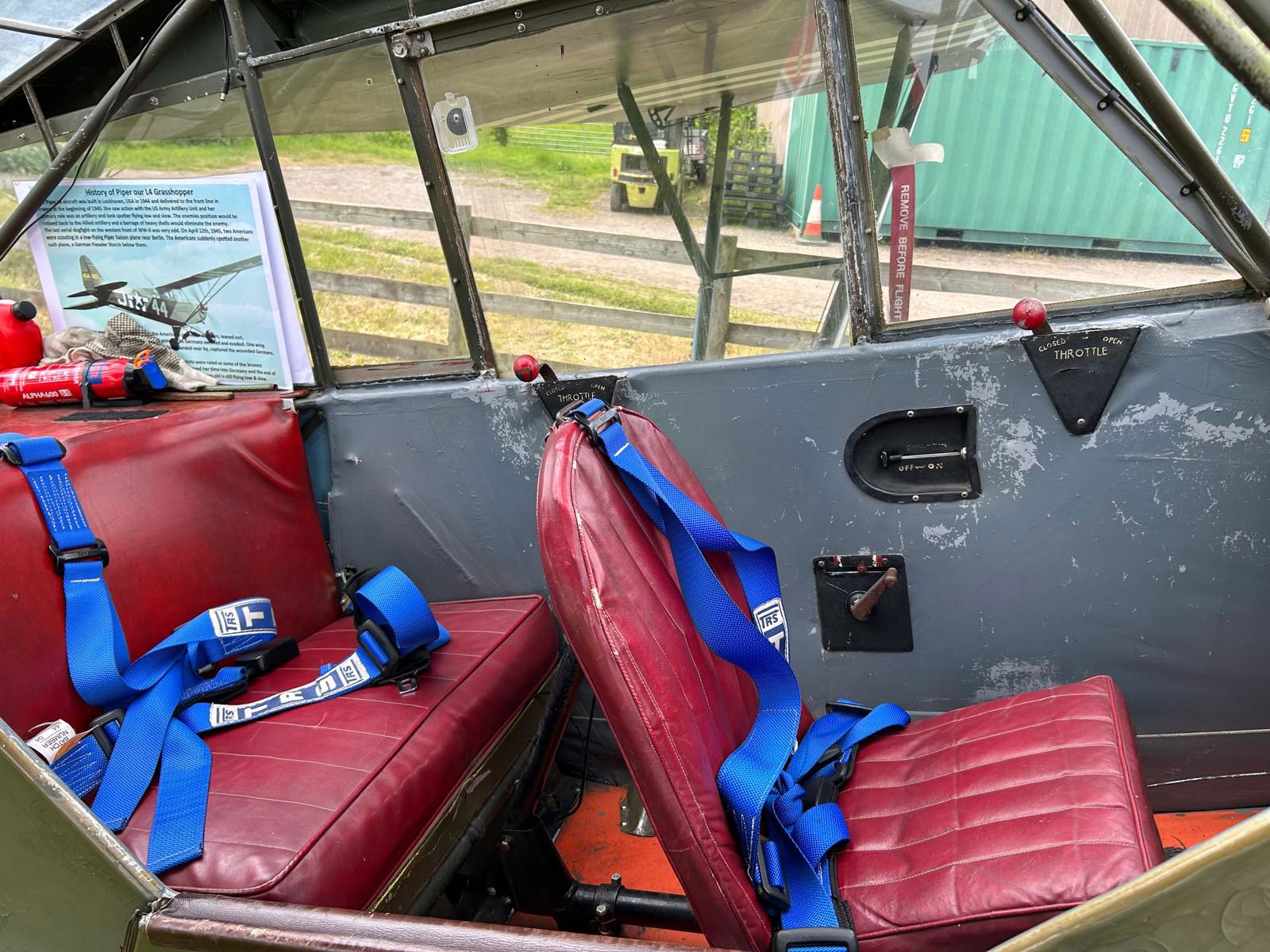 1944 Piper L-4J - Interior