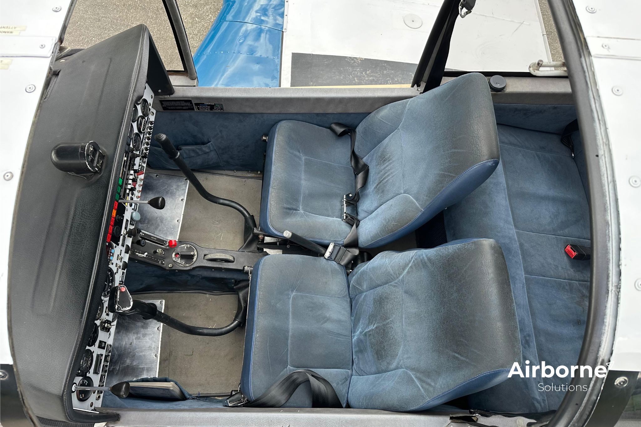 1989 Robin DR-400 180 Regent - Interior