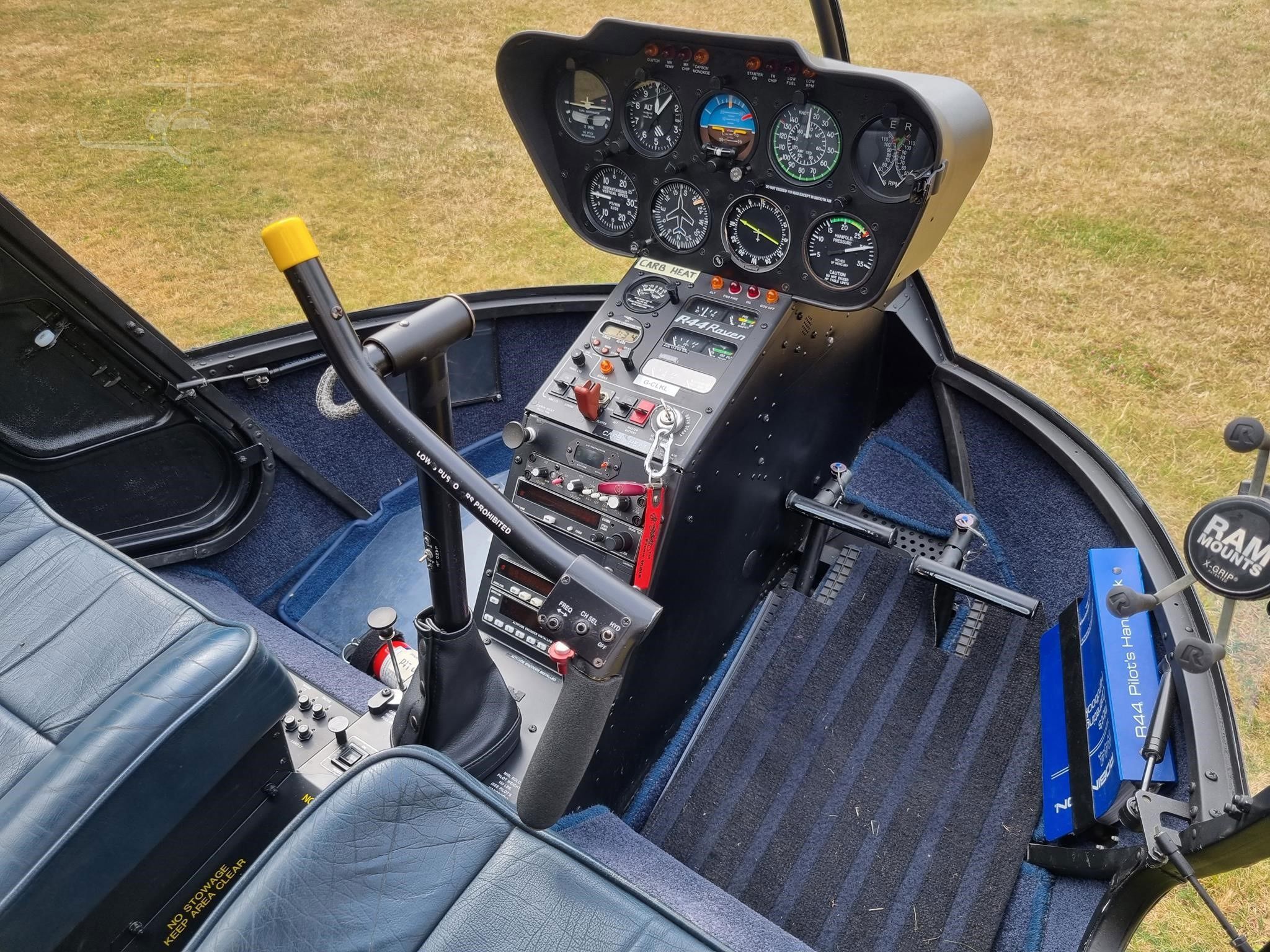 2001 Robinson R44 Raven I - Interior