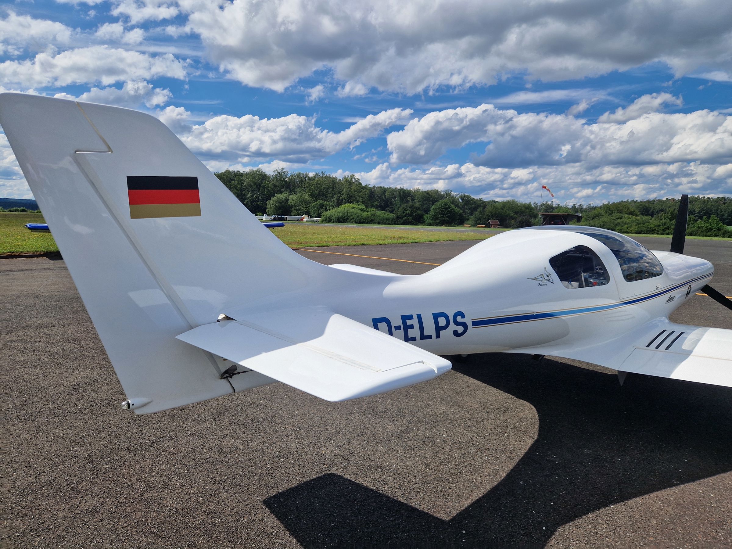 1990 Lancair 235 - Exterior