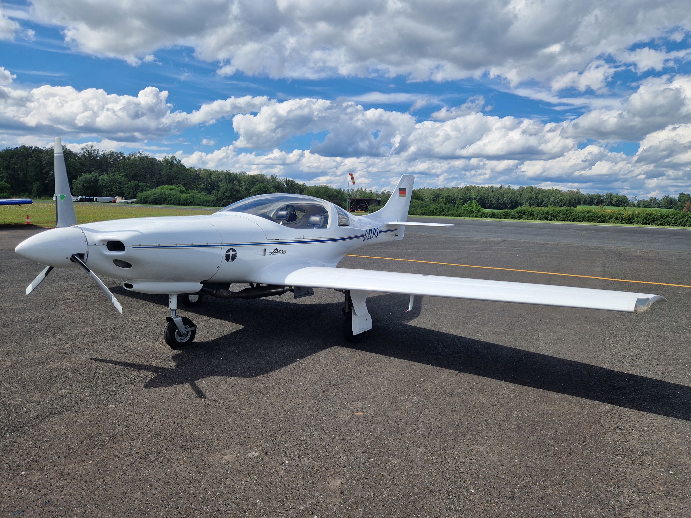 1990 Lancair 235 - Exterior