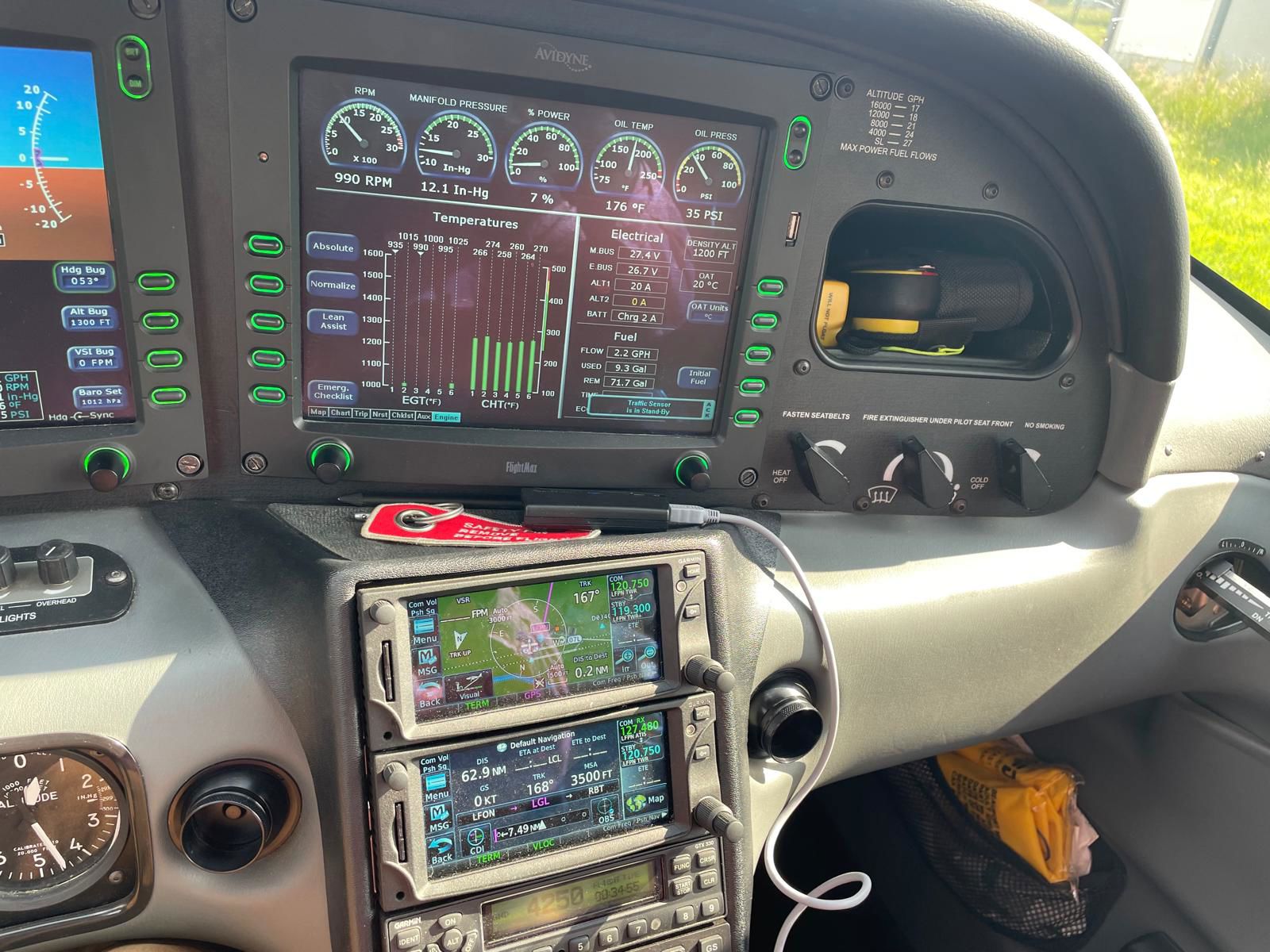 2006 Cirrus SR22 G2 - Interior