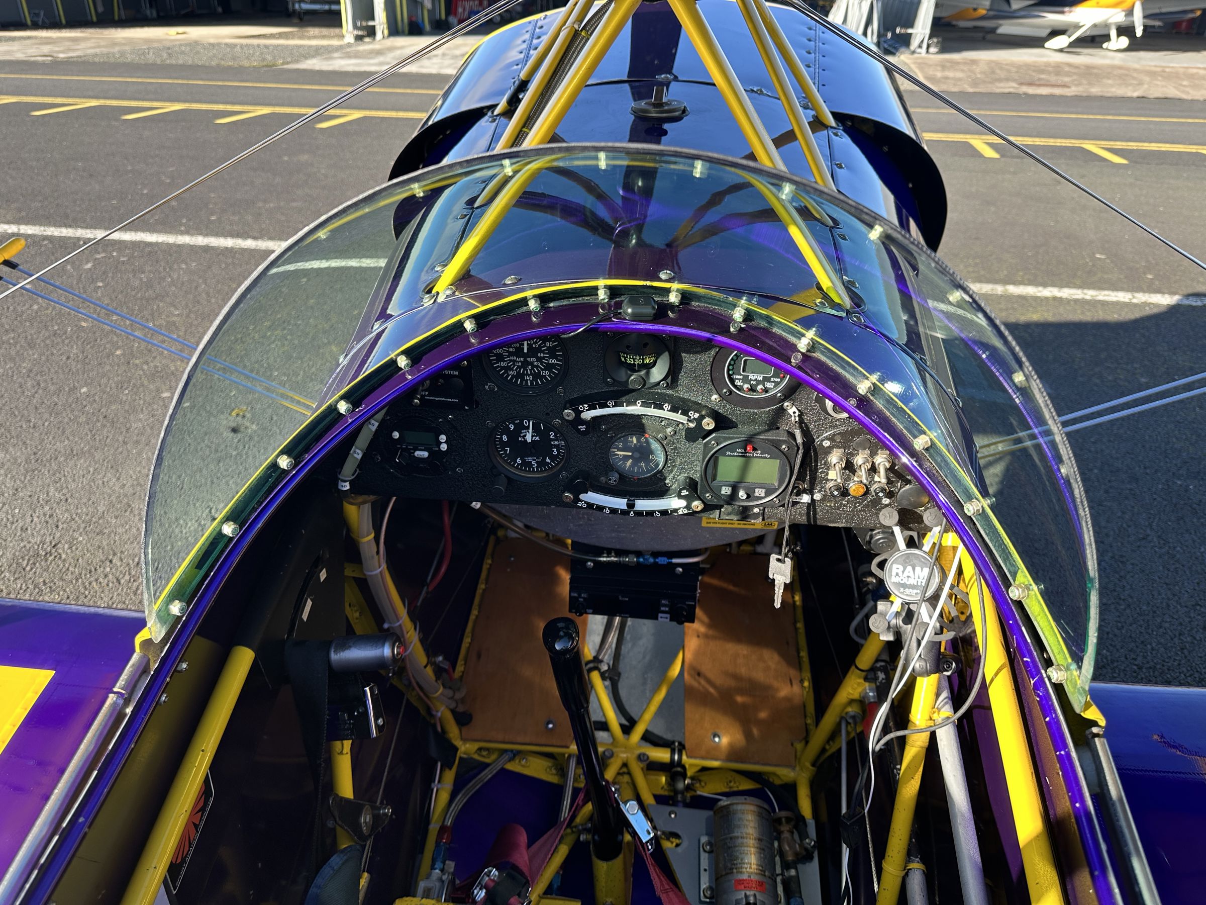 1969 Pitts S-1S - Interior