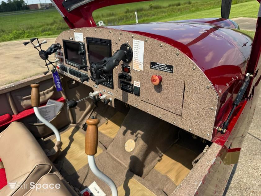 2011 Van's RV-12 - Interior