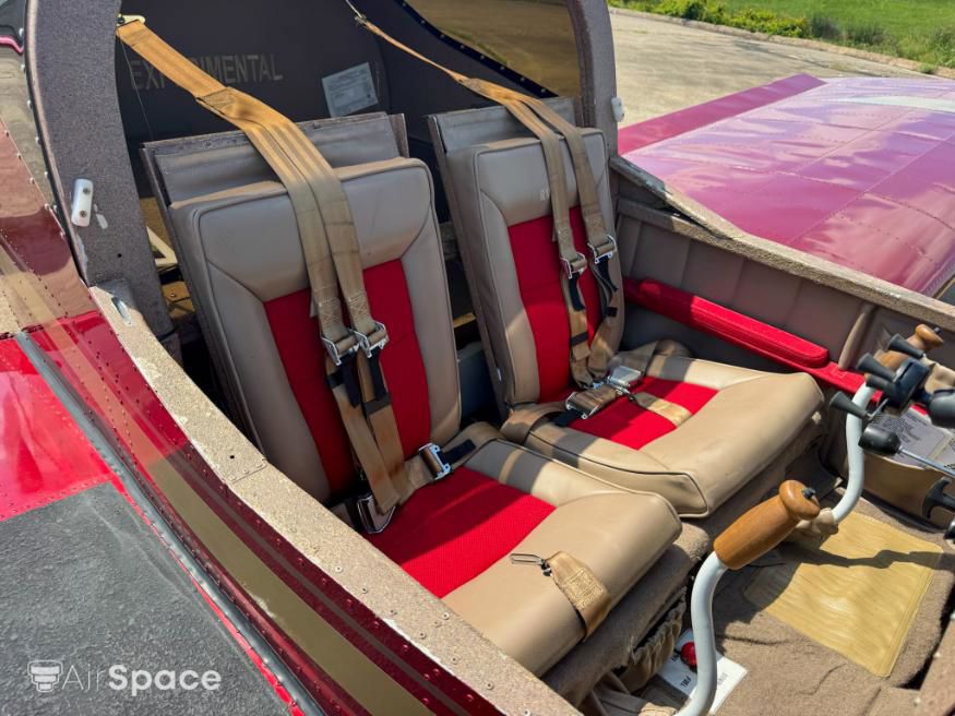 2011 Van's RV-12 - Interior
