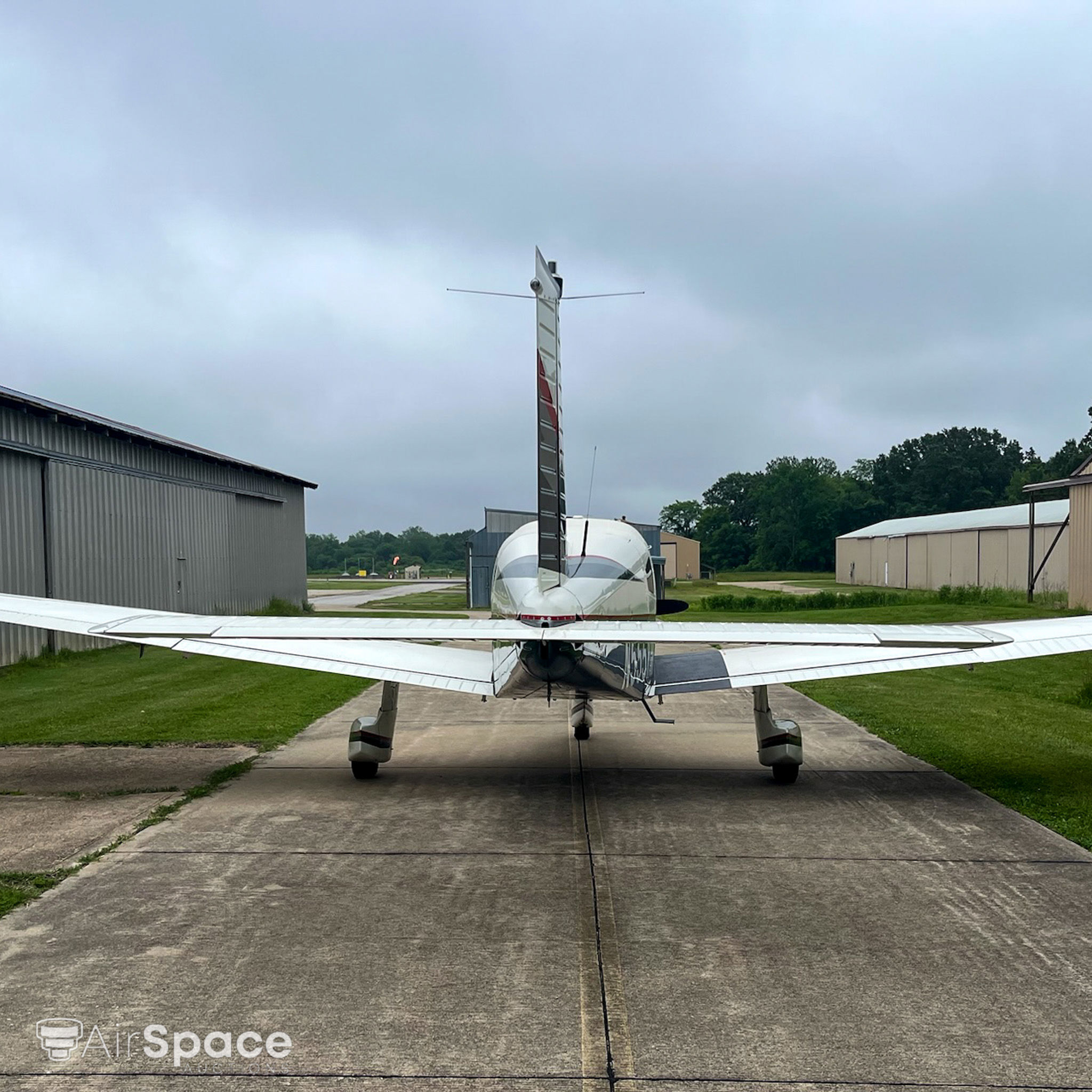 1979 Piper PA-28-201T Turbo Dakota - Exterior