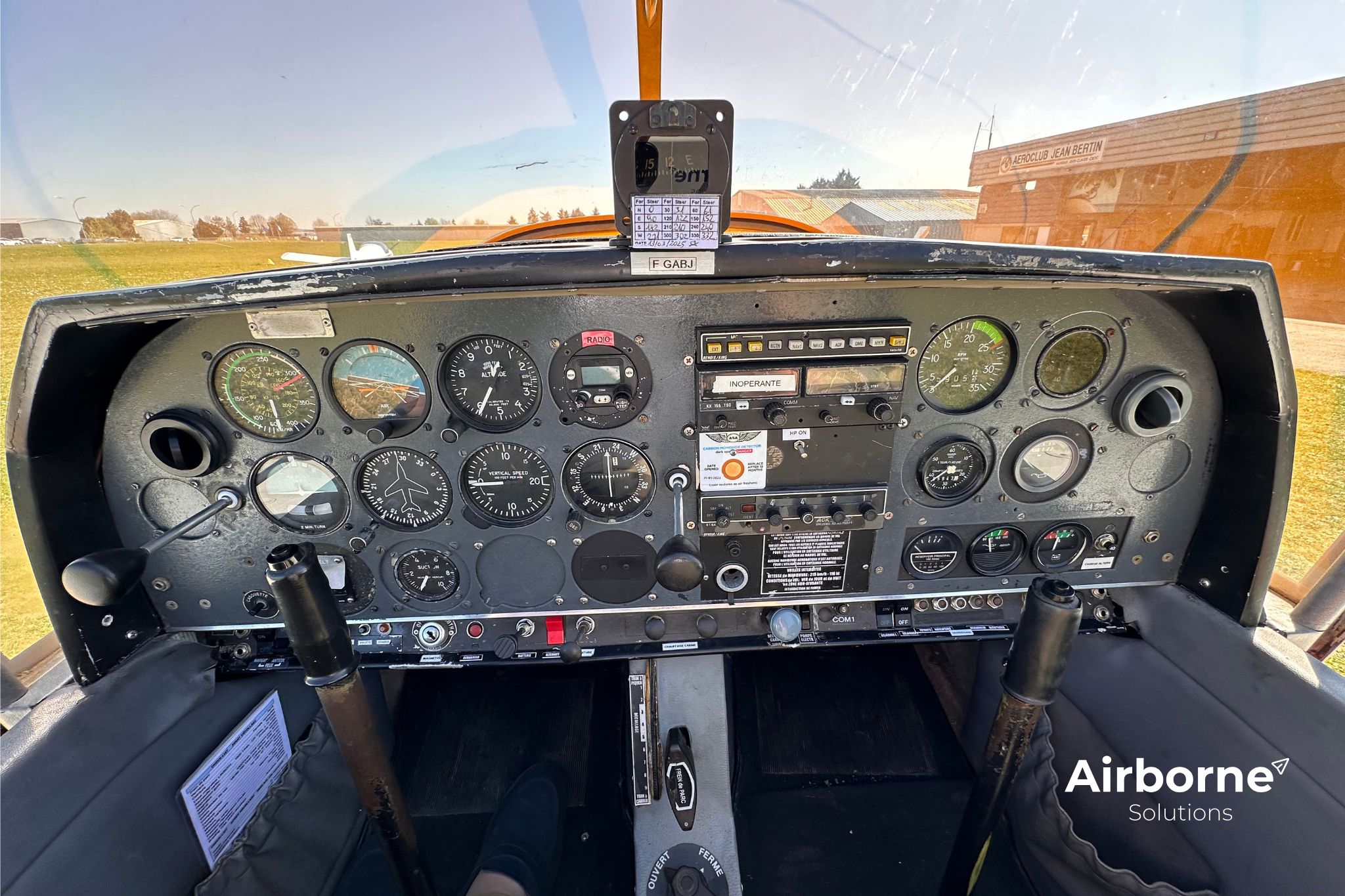 1970 Robin DR-400 108 Dauphin 80 2+2 - Interior