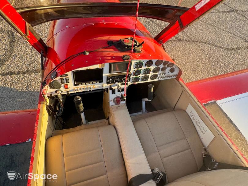 2011 Zodiac 601XL - Interior