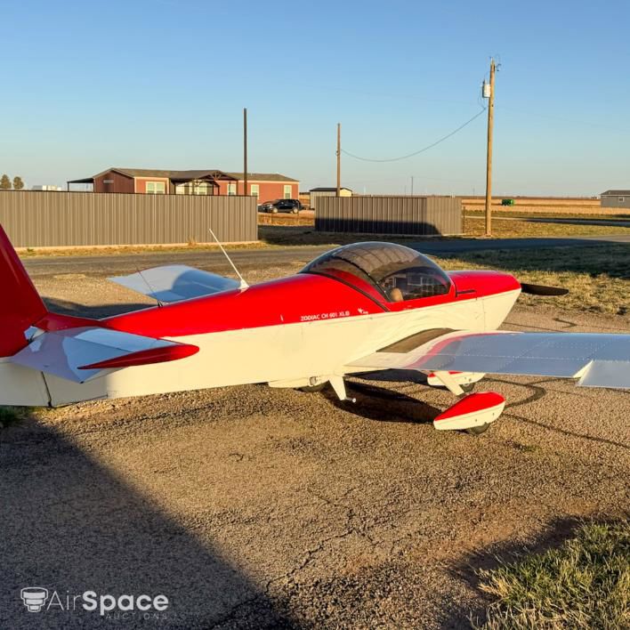 2011 Zodiac 601XL - Exterior