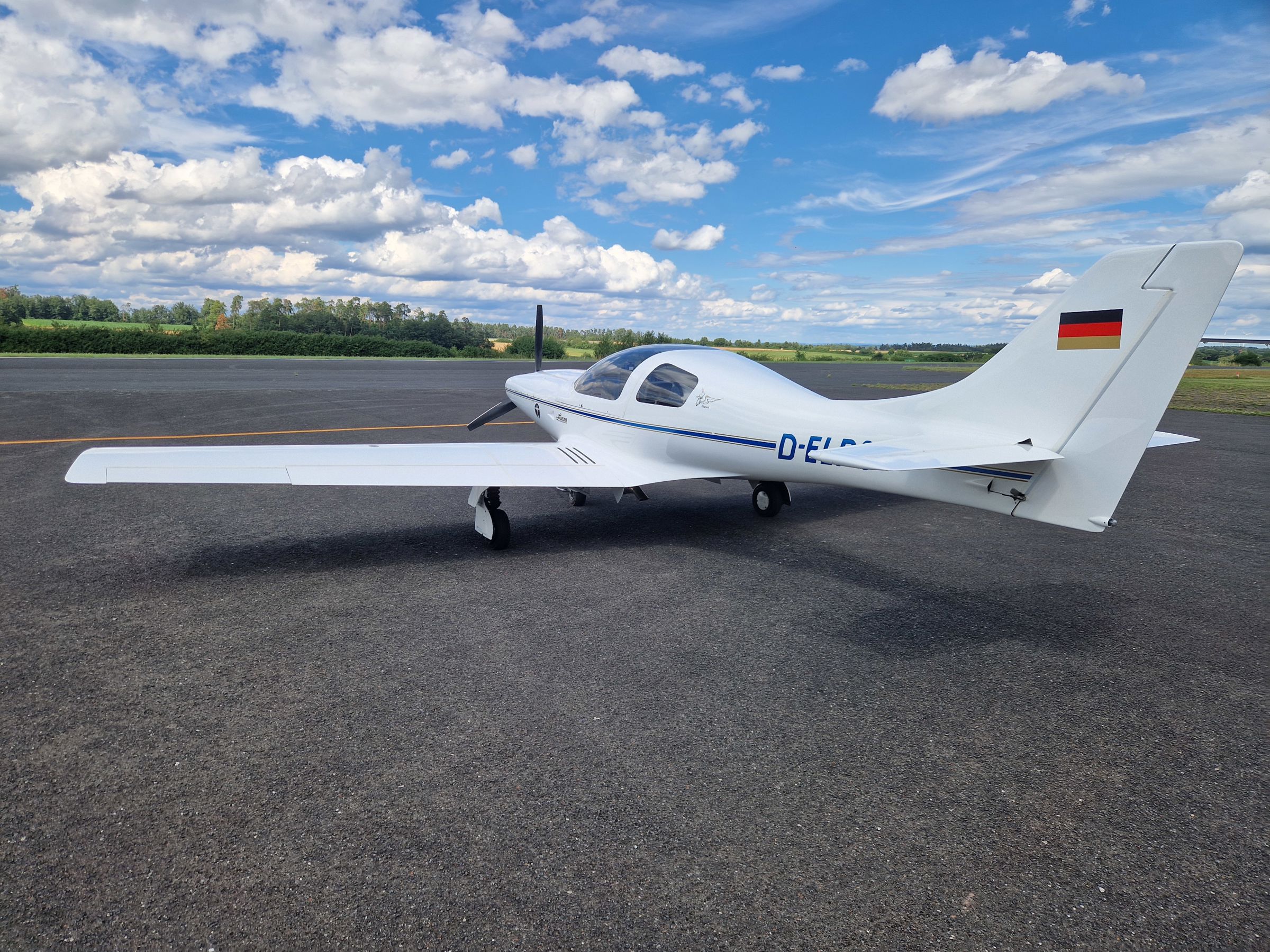 1990 Lancair 235