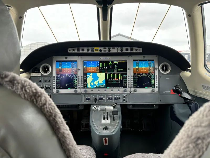 2007 Eclipse Eclipse 500 - Interior