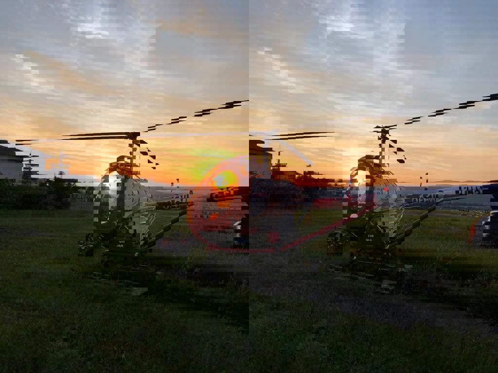 1985 Schweizer 269C - Exterior