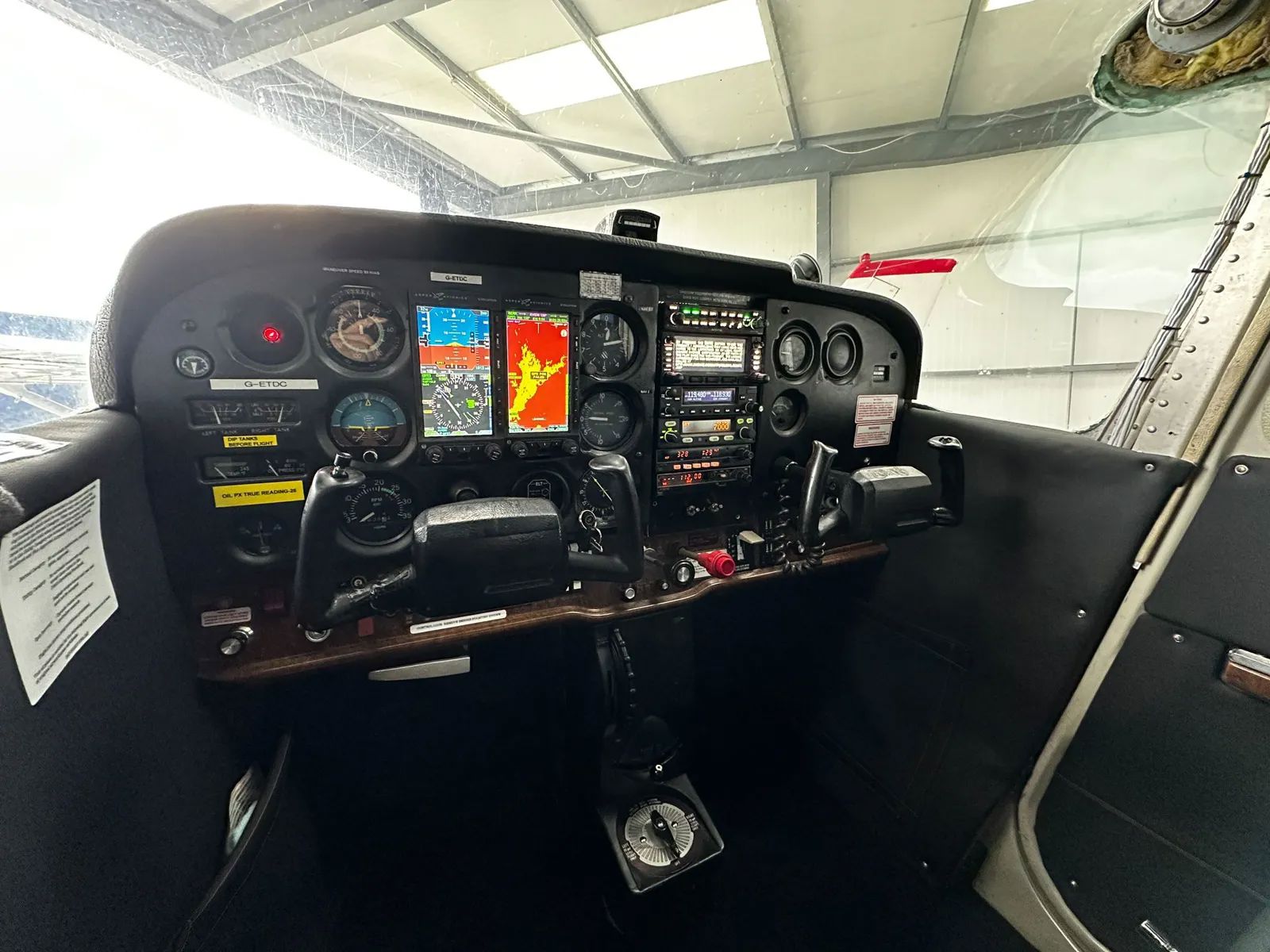1981 Cessna (Reims) F172P - Interior