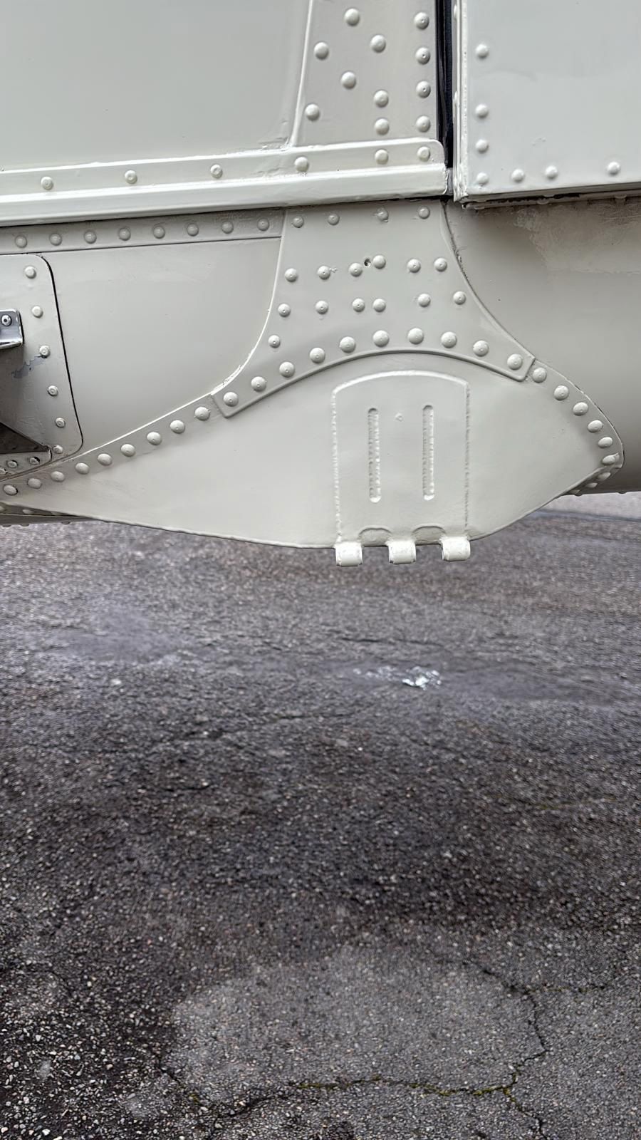 1986 Pilatus PC-6/B Turbo-Porter - Exterior