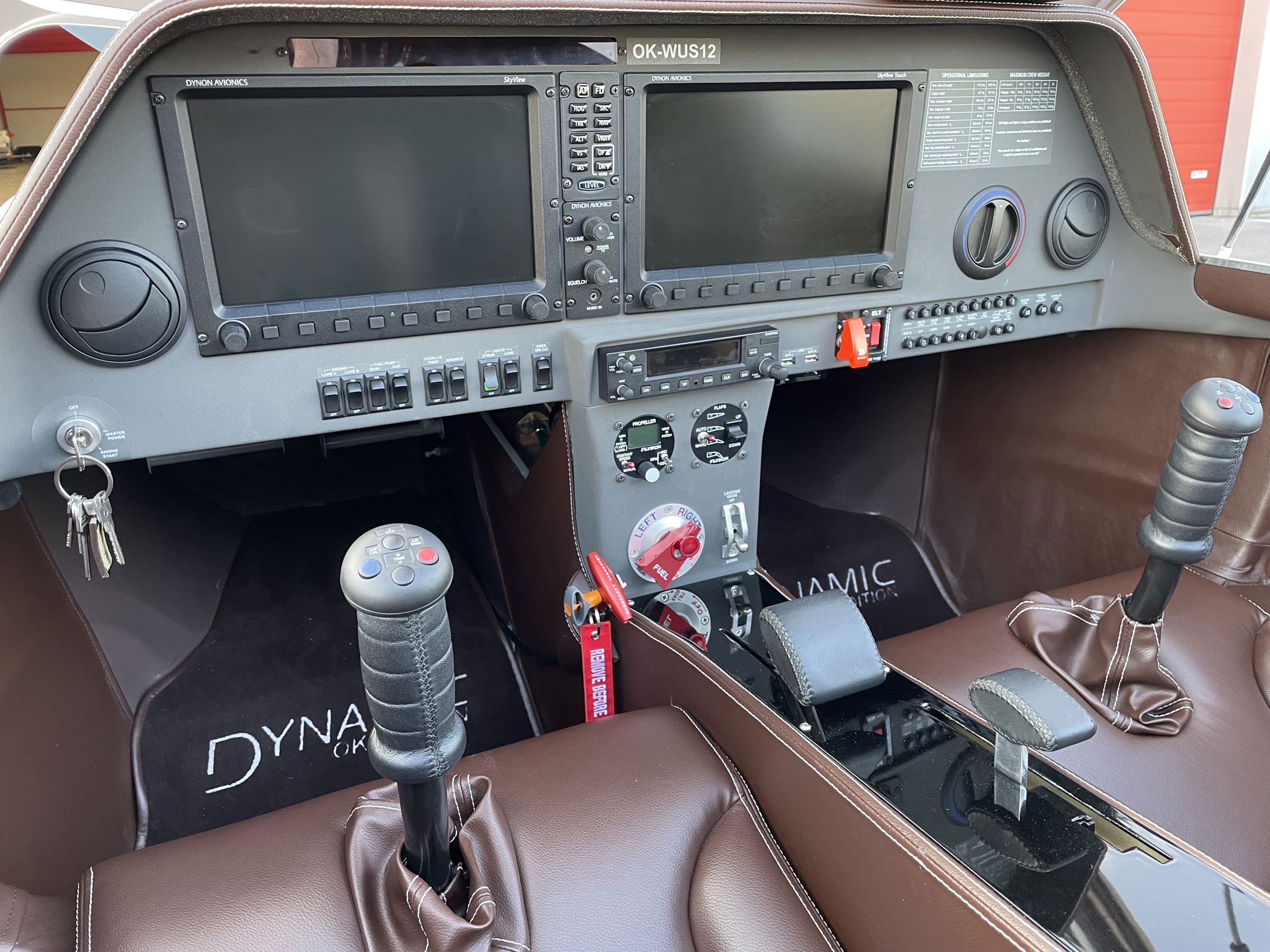 2017 Aerospool WT9 Dynamic Speed - Interior