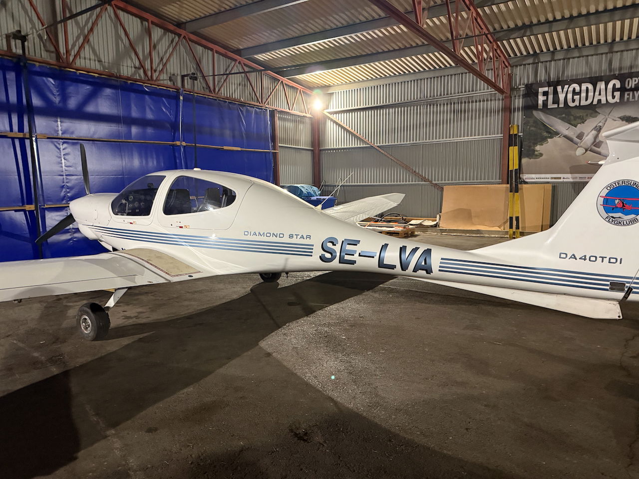 2004 Diamond DA40 D - Exterior
