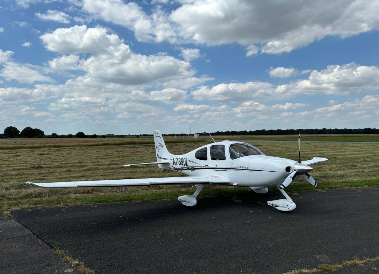 2006 Cirrus SR22 G2 GTS - Exterior