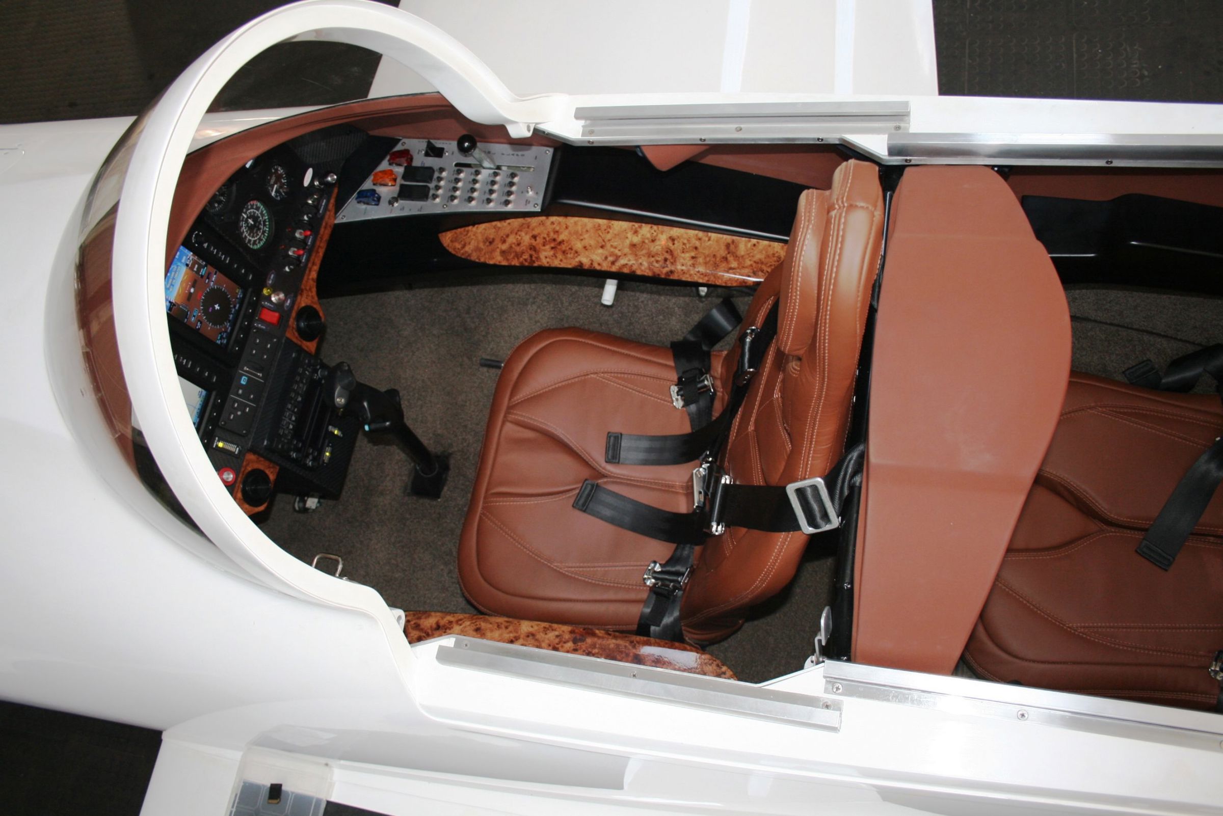 2019 Altitude Radial Rocket RG - Interior