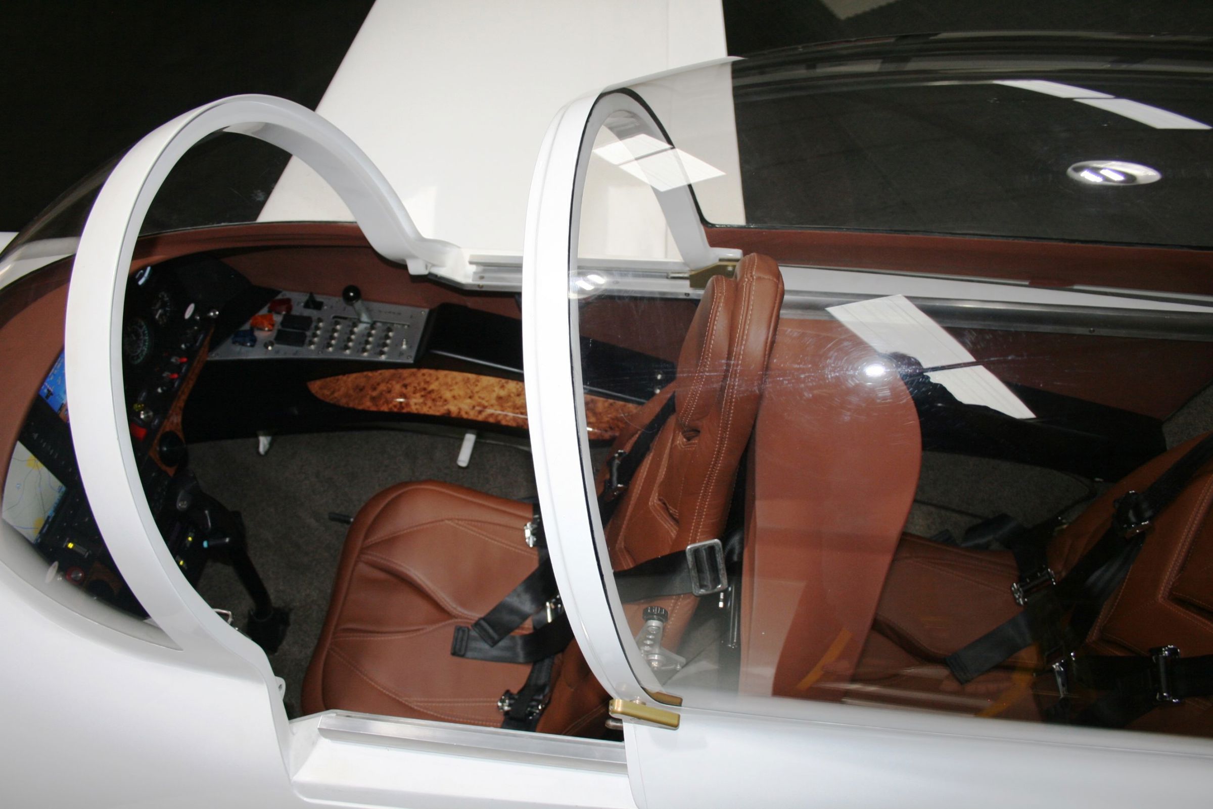 2019 Altitude Radial Rocket RG - Interior