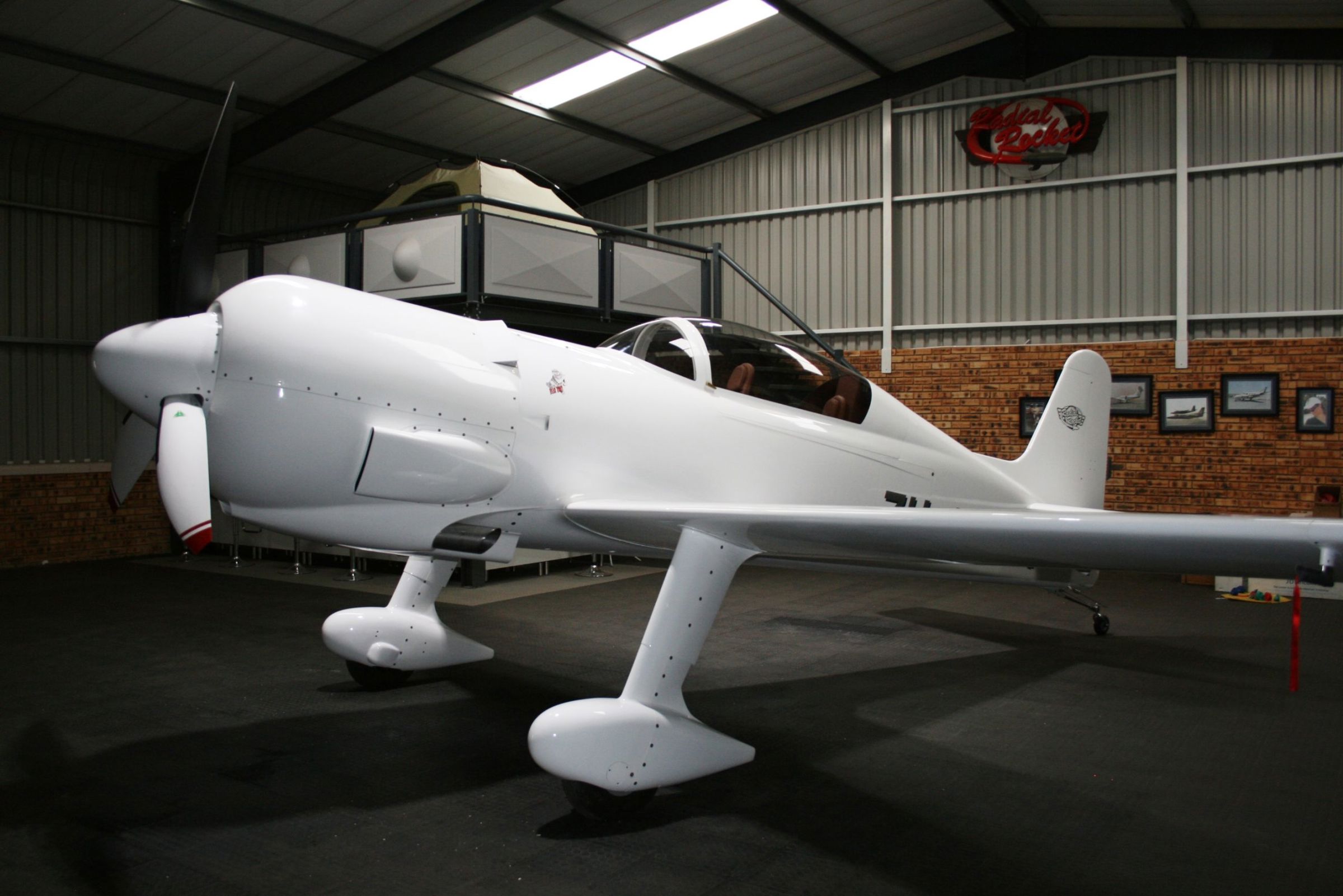 2019 Altitude Radial Rocket RG - Exterior