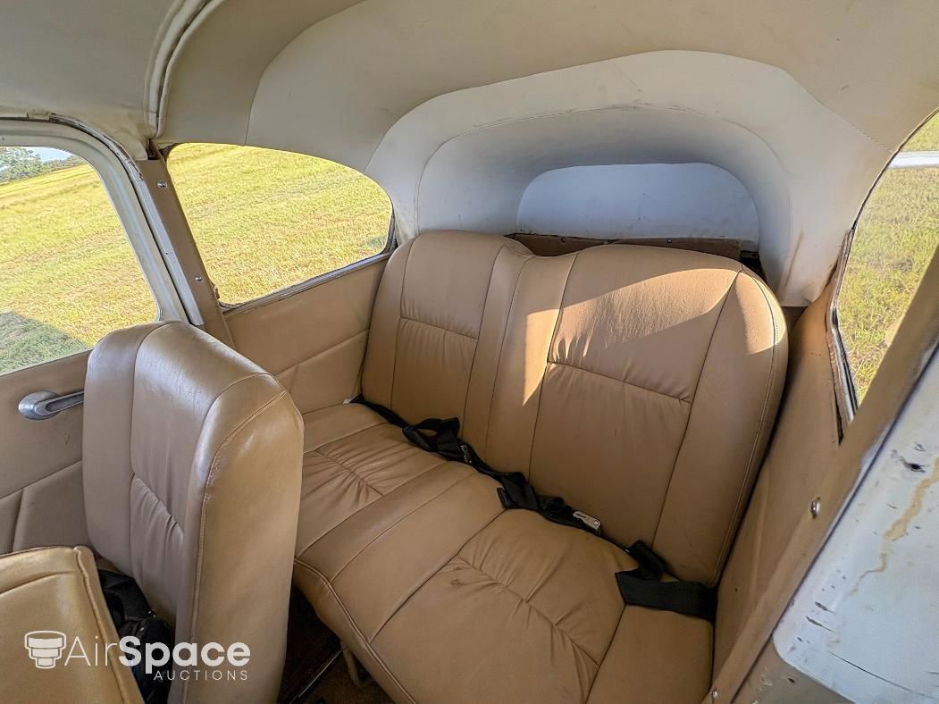 1956 Cessna 180A Skywagon - Interior