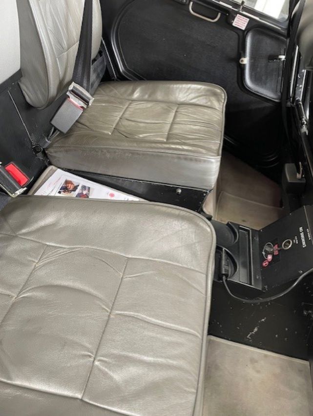 2010 Robinson R44 Raven II - Interior