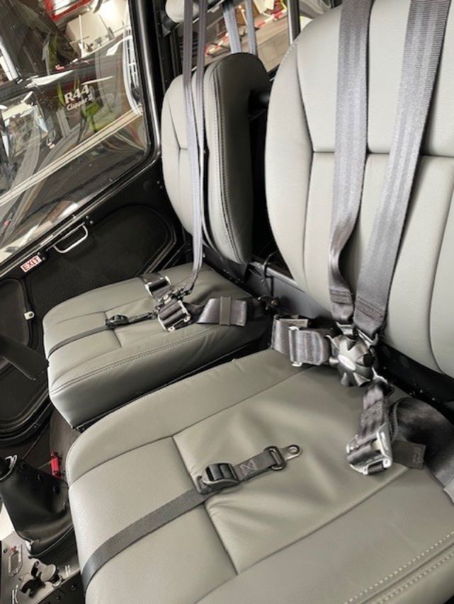 2010 Robinson R44 Raven II - Interior