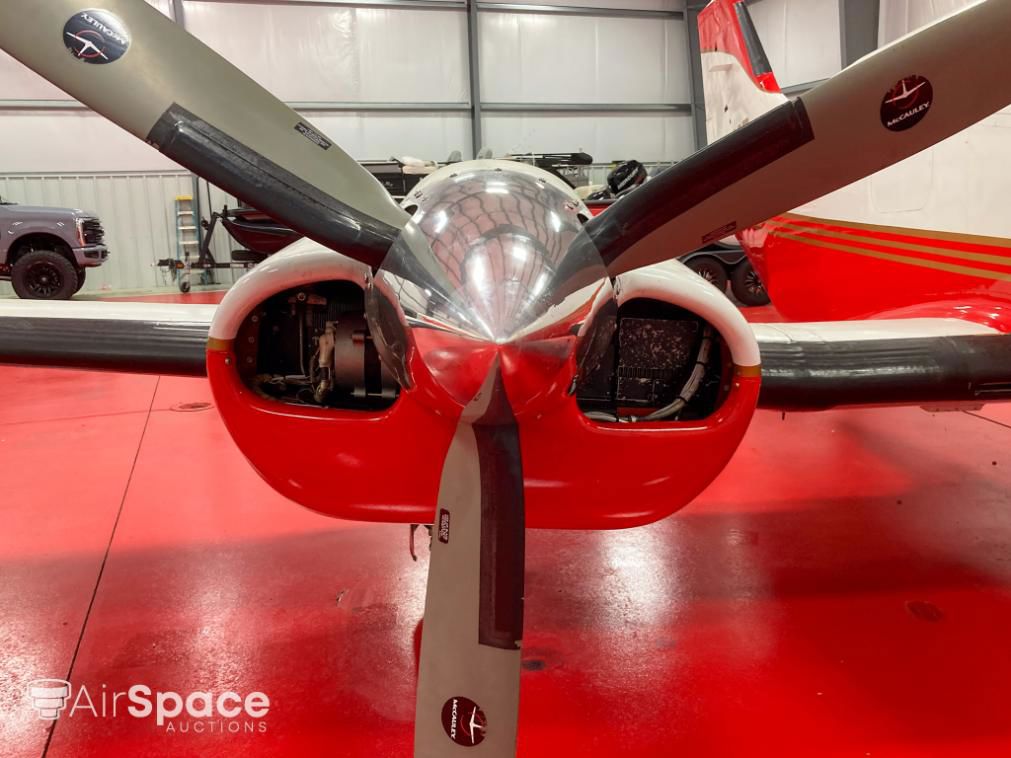 1973 Cessna 421B Golden Eagle/ Executive Commuter - Exterior