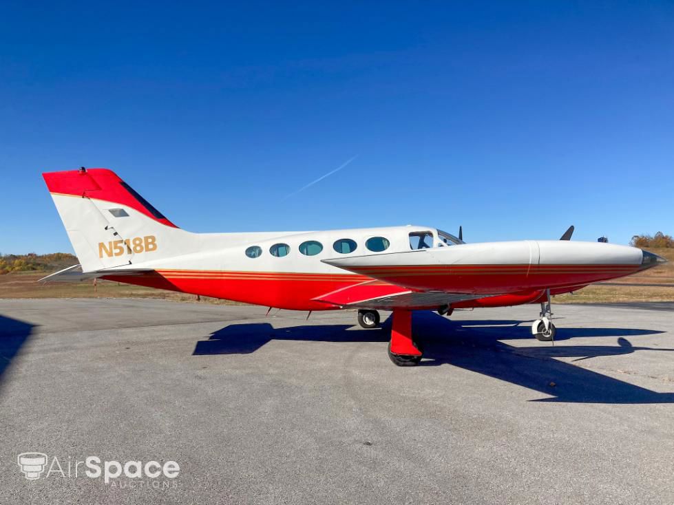 1973 Cessna 421B Golden Eagle/ Executive Commuter - Exterior