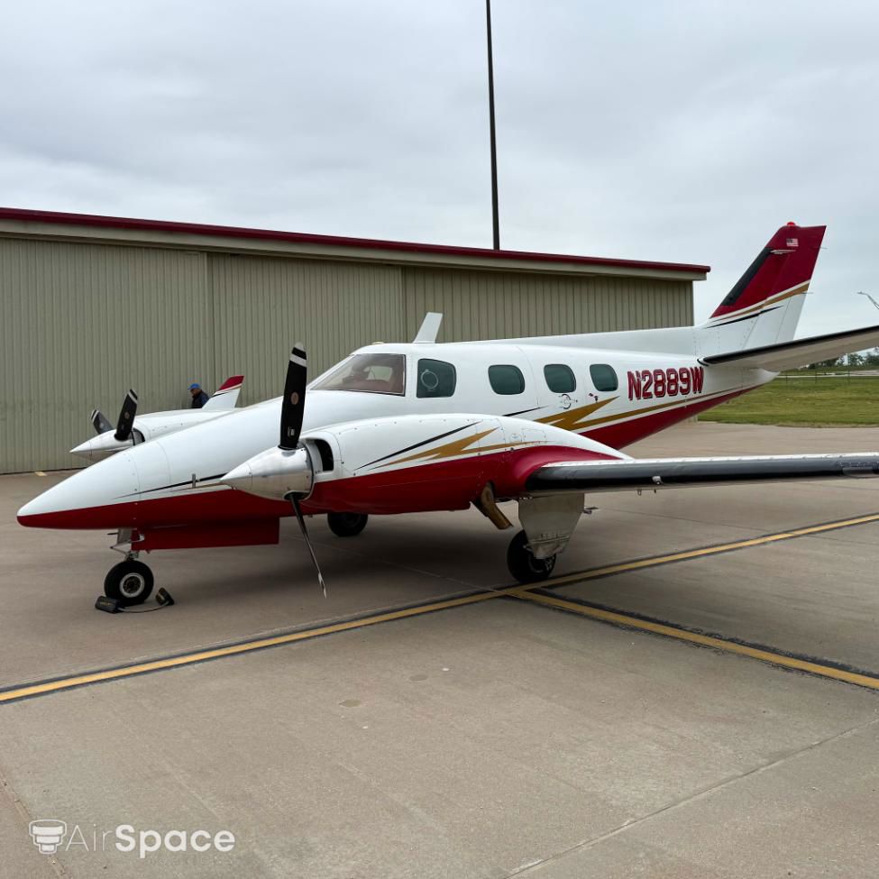 1973 Beech 60 Duke