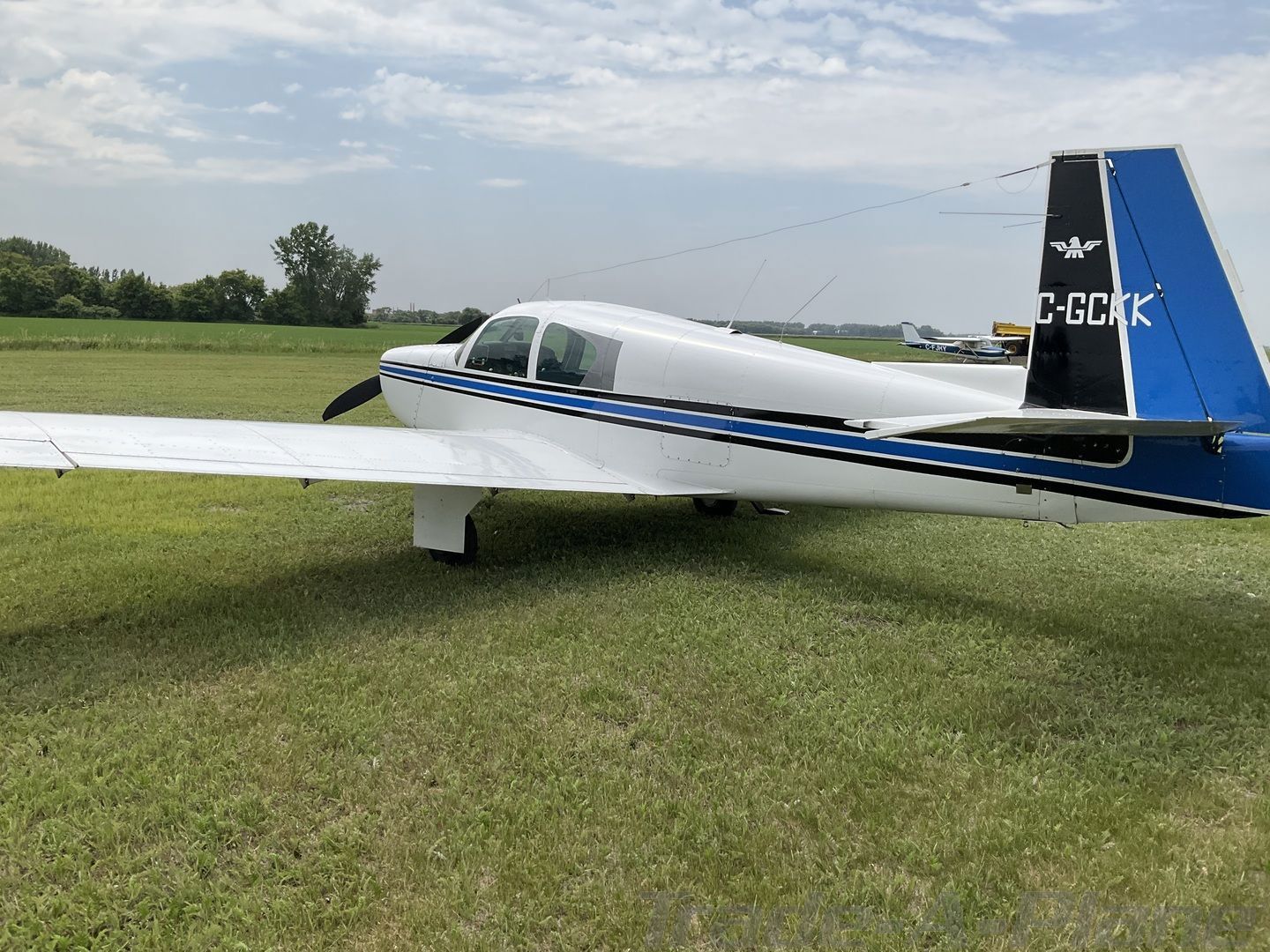 1964 Mooney M20C Mark 21 - Exterior