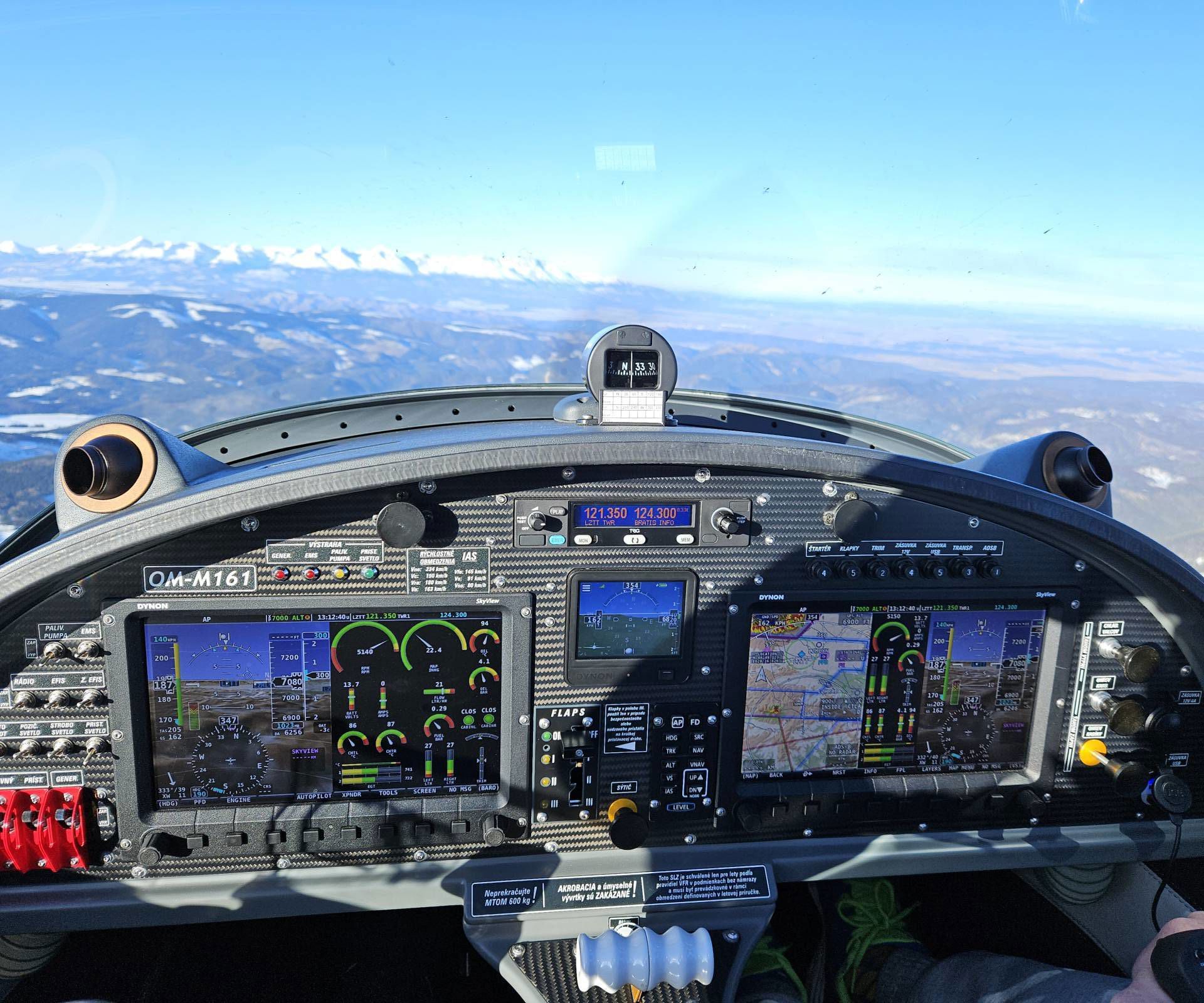 2021 Tomark Aero Viper SD4 - Interior