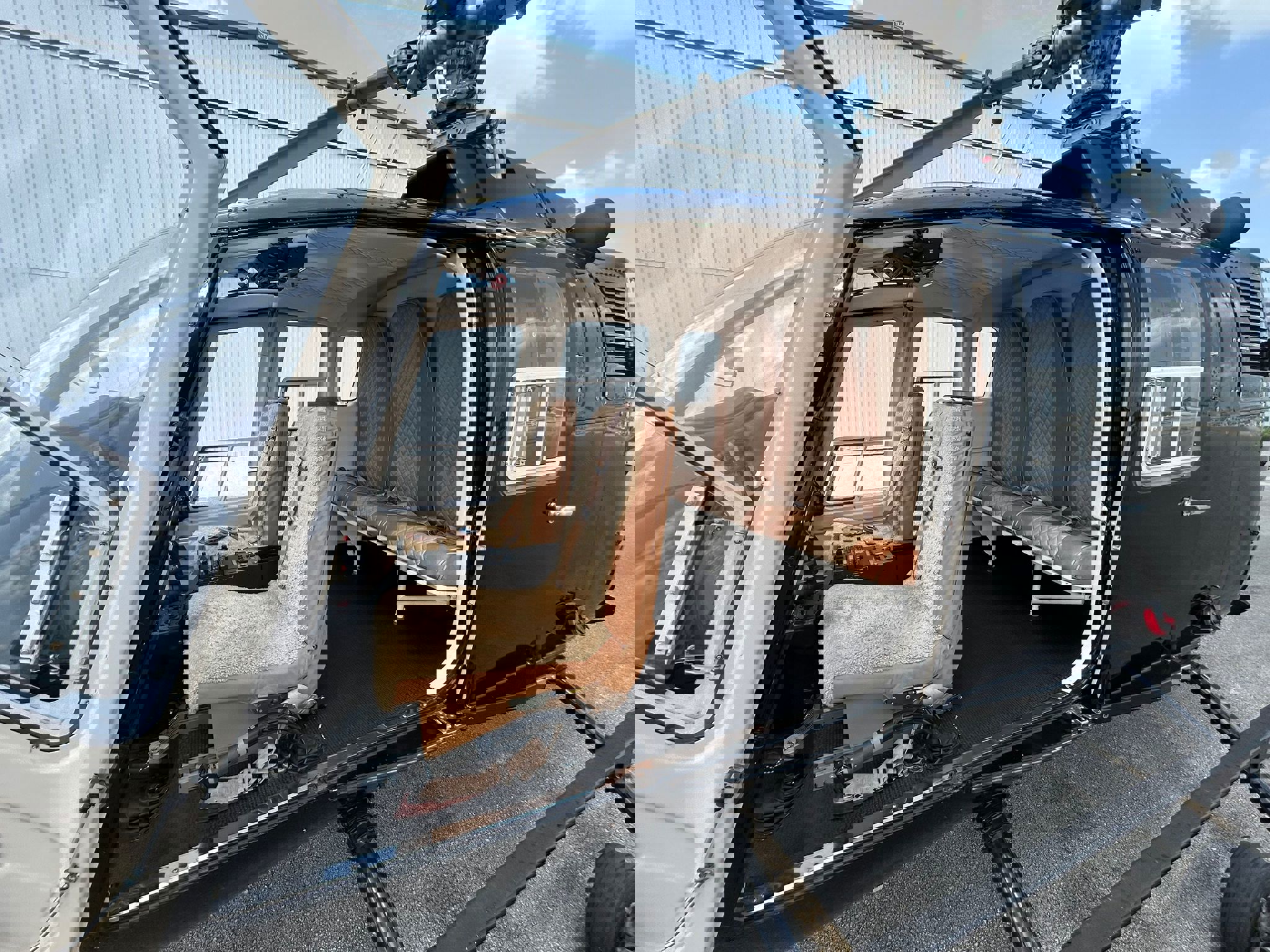 1989 Eurocopter Bo 105CBS - Interior