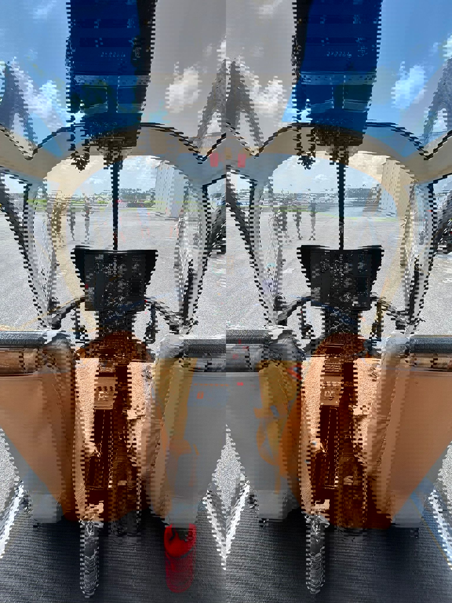 1989 Eurocopter Bo 105CBS - Interior