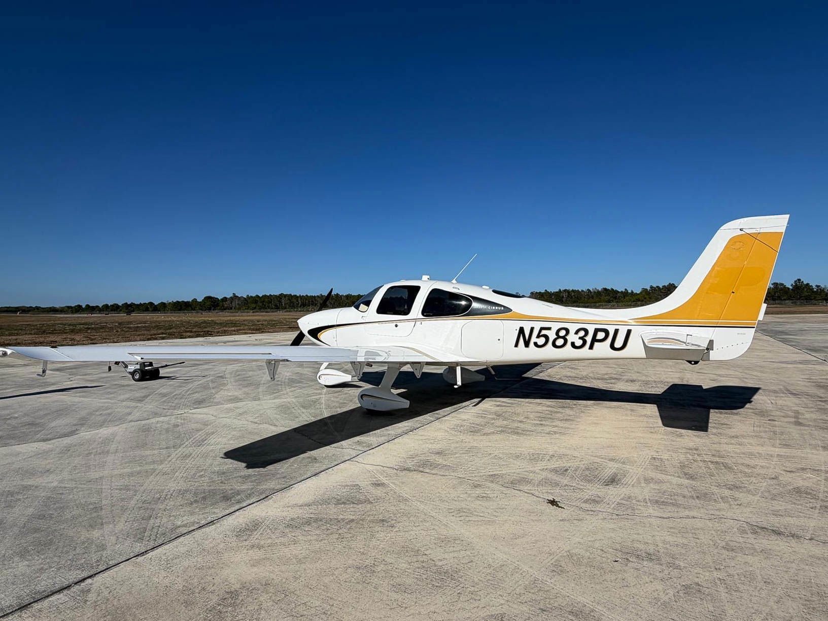 2010 Cirrus SR20 G3 - Exterior
