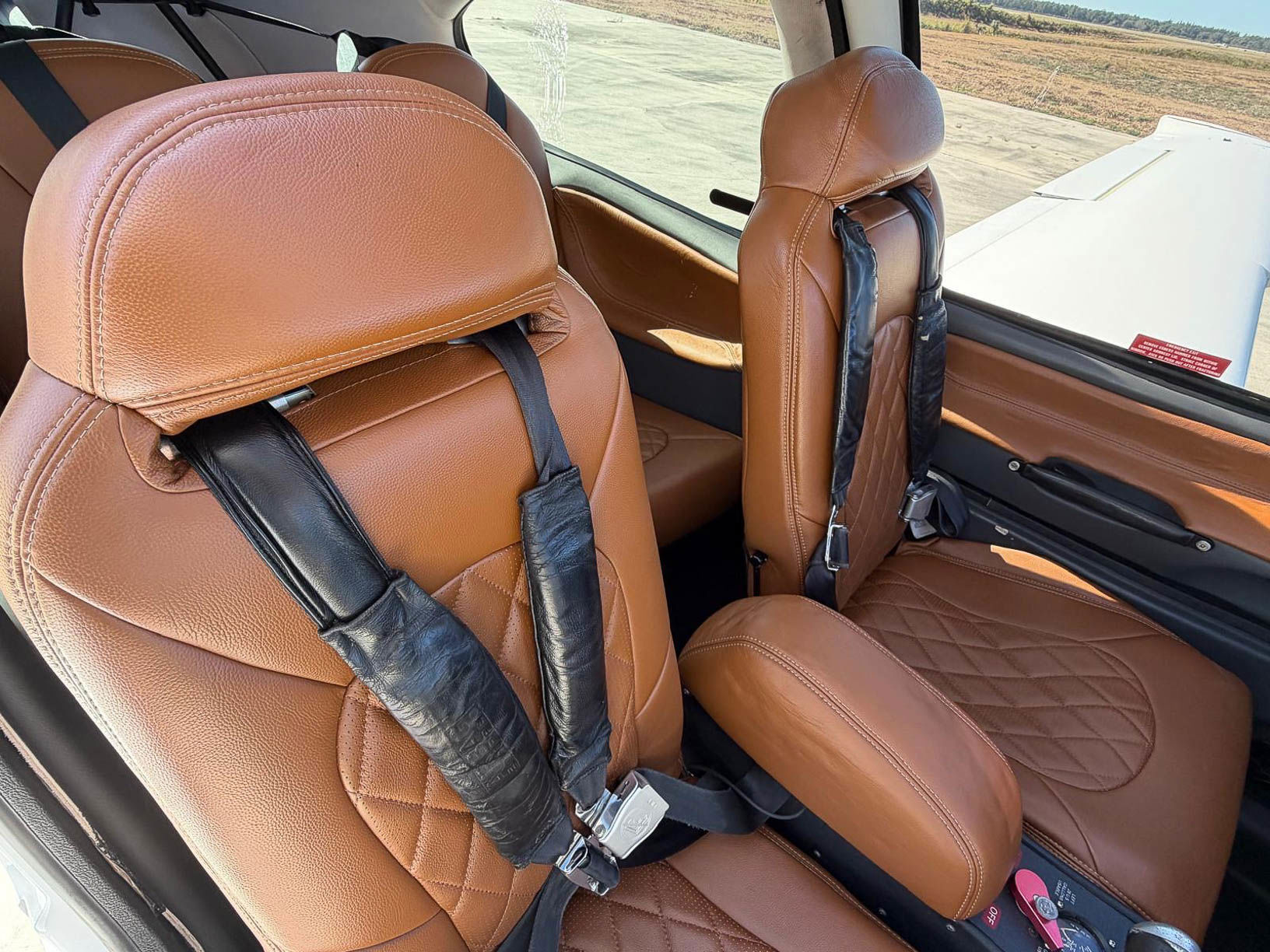 2010 Cirrus SR20 G3 - Interior