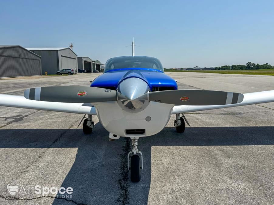 1985 Socata TB-20 Trinidad - Exterior