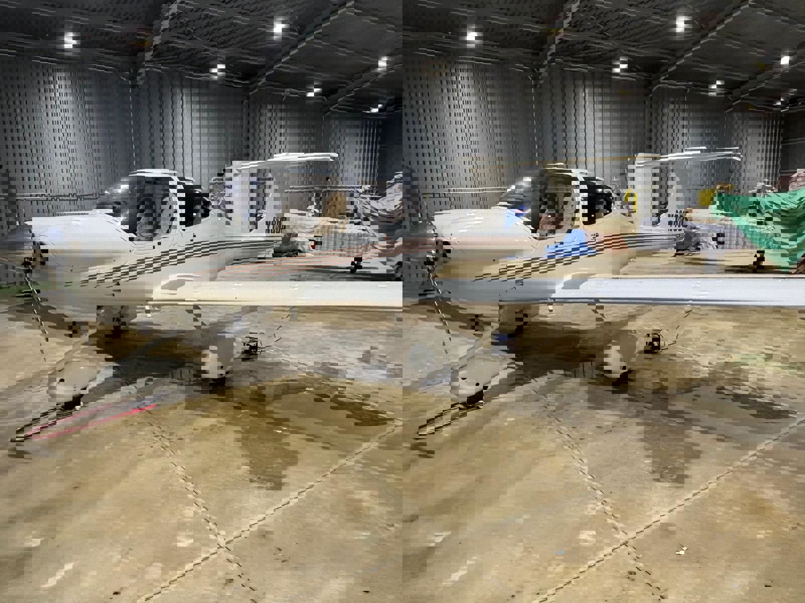 2004 Diamond DA40 Diamond Star