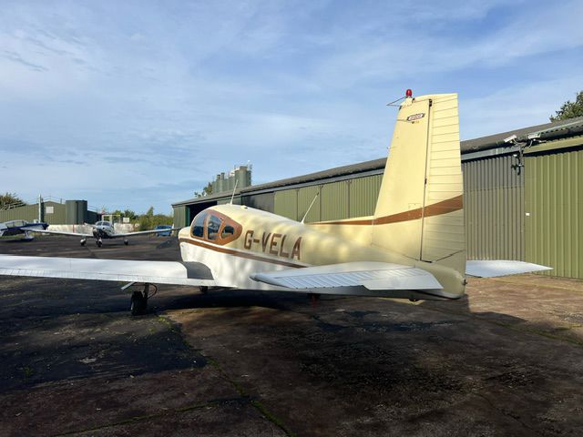 1968 SIAI-Marchetti S.205-22/R - Exterior