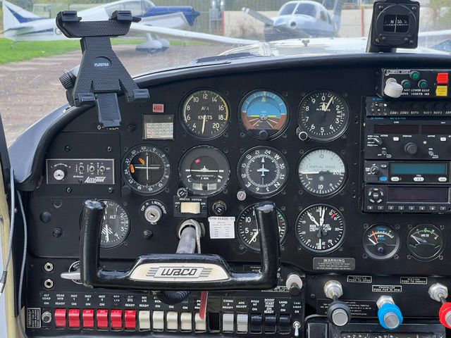 1968 SIAI-Marchetti S.205-22/R - Interior