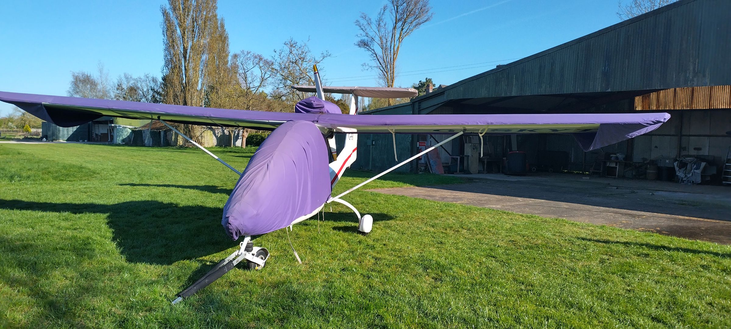 1996 3I Sky Arrow 650 TC - Exterior