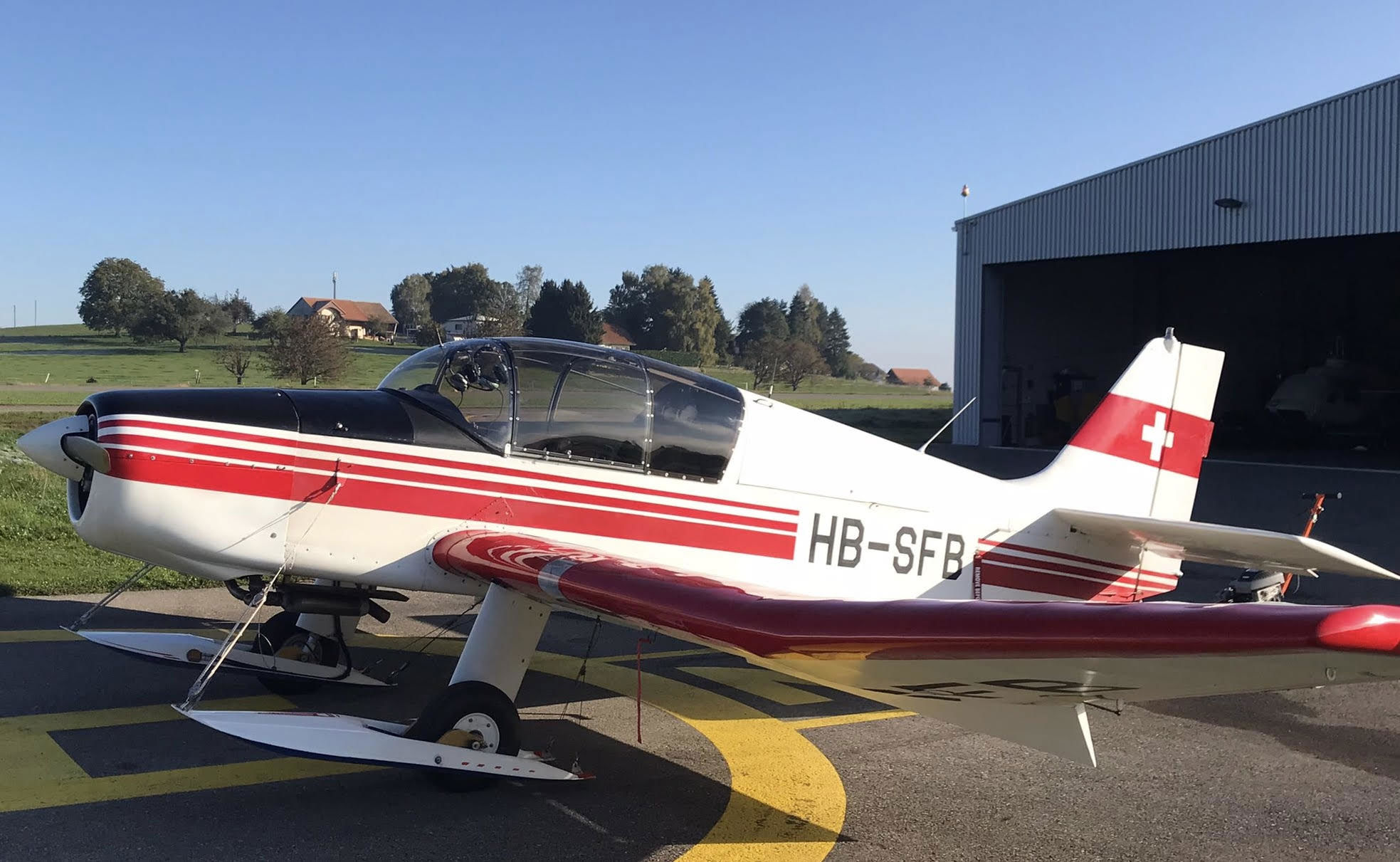 1966 Jodel D.140 Mousquetaire - Exterior