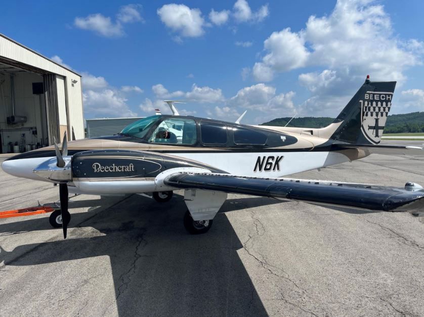 1969 Beechcraft B55 Baron